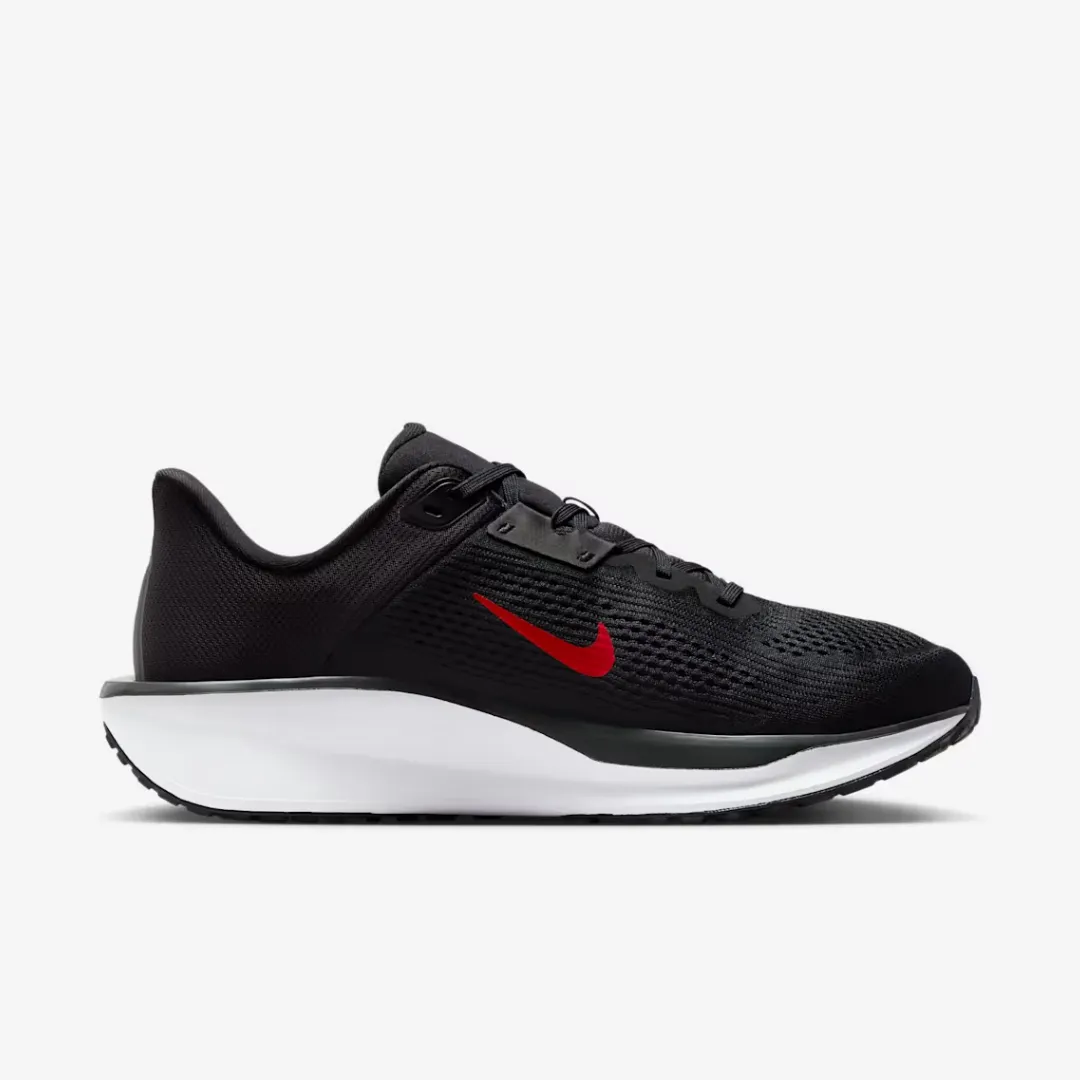 NIKE QUEST 6 BLACK WHITE UNIVERSITY RED